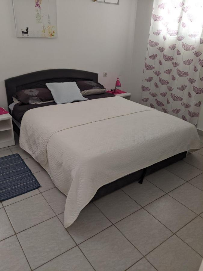 פריבלאקה Emilija Apartments Privlaka מראה חיצוני תמונה